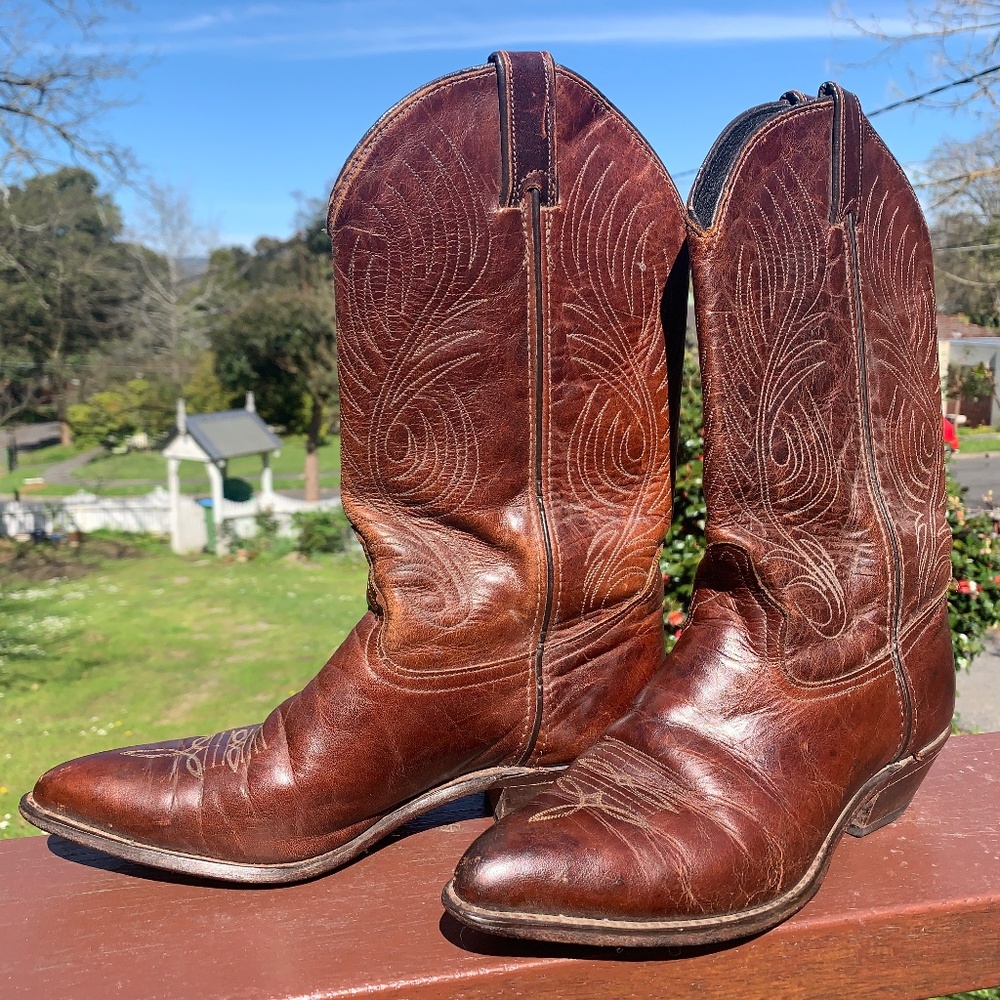 VINTAGE MENS COWBOY BOOTS 8.5 PURHASED 1990s FLORIDA SEMINOLE RESERVATION
